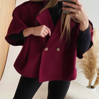 ✨ Elegantní kabátová vesta, která pozvedne každý outfit ✨ ✔ pohodlný volnější střih ✔ elegantní klopy & knoflíky ✔ snadno...
